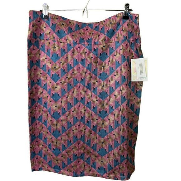 LuLaRoe Cassie Skirt‎ - Picture 2 of 6